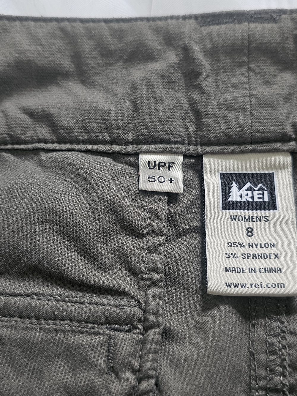 REI Women’s Hiking Pants Gray Size 8 Nylon/Spandex UPF 50+ - Picture 8 of 10